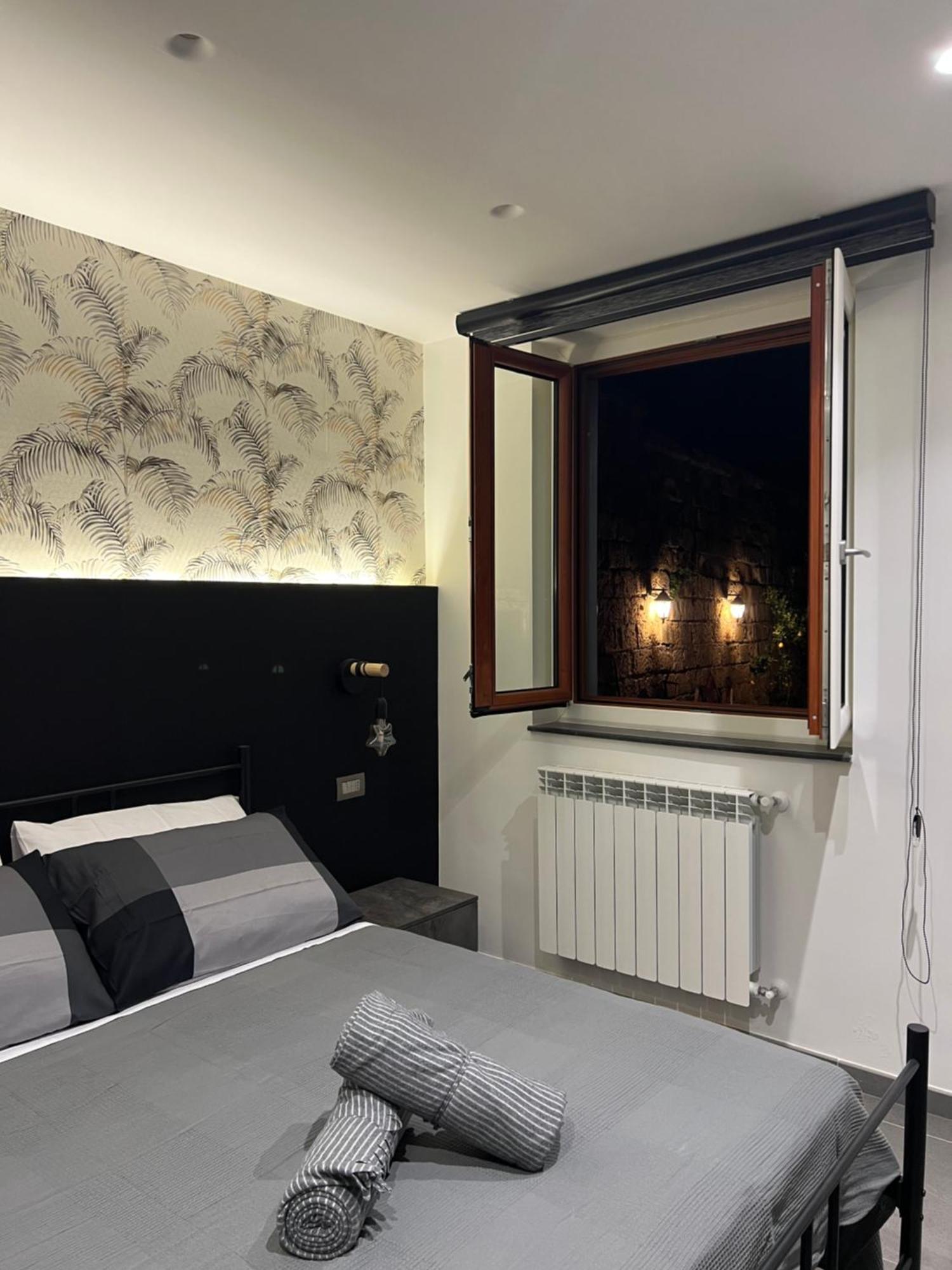 Nana Home Неаполь Екстер'єр фото