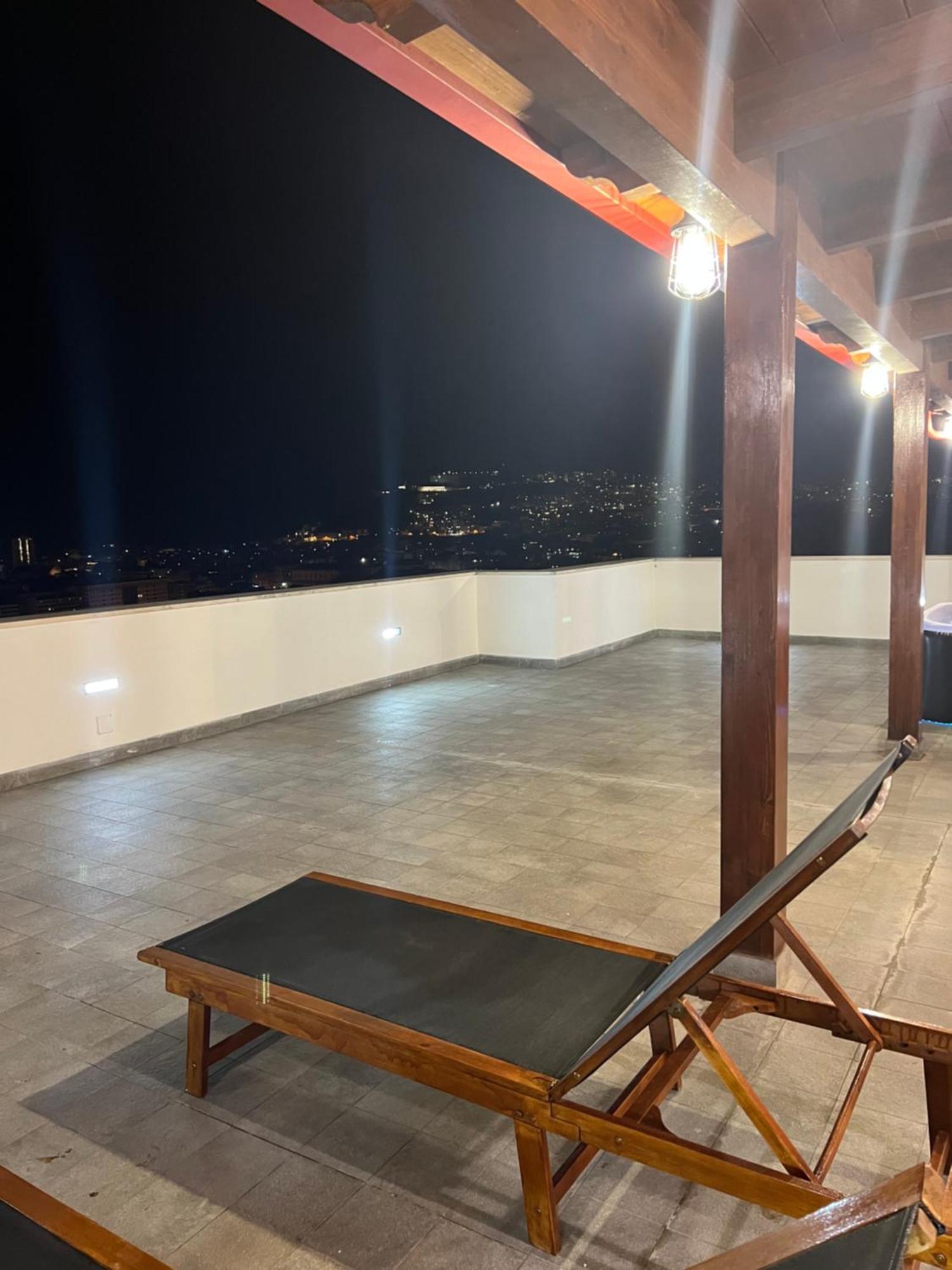 Nana Home Неаполь Екстер'єр фото