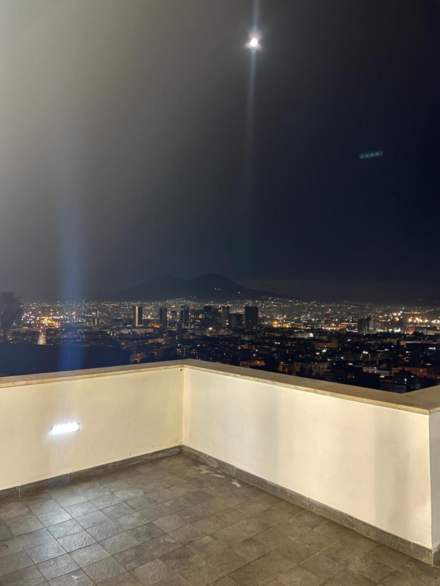 Nana Home Неаполь Екстер'єр фото
