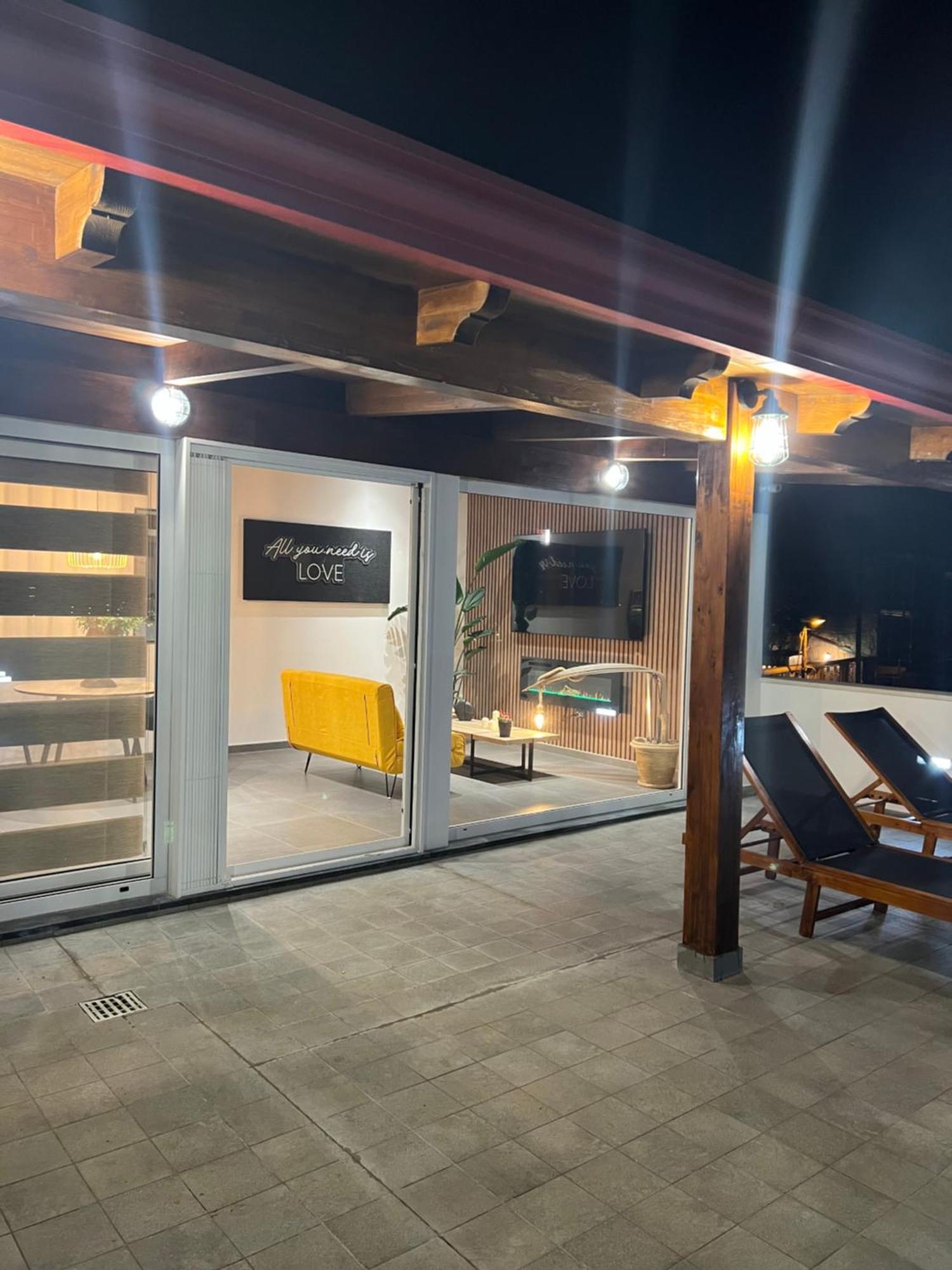 Nana Home Неаполь Екстер'єр фото
