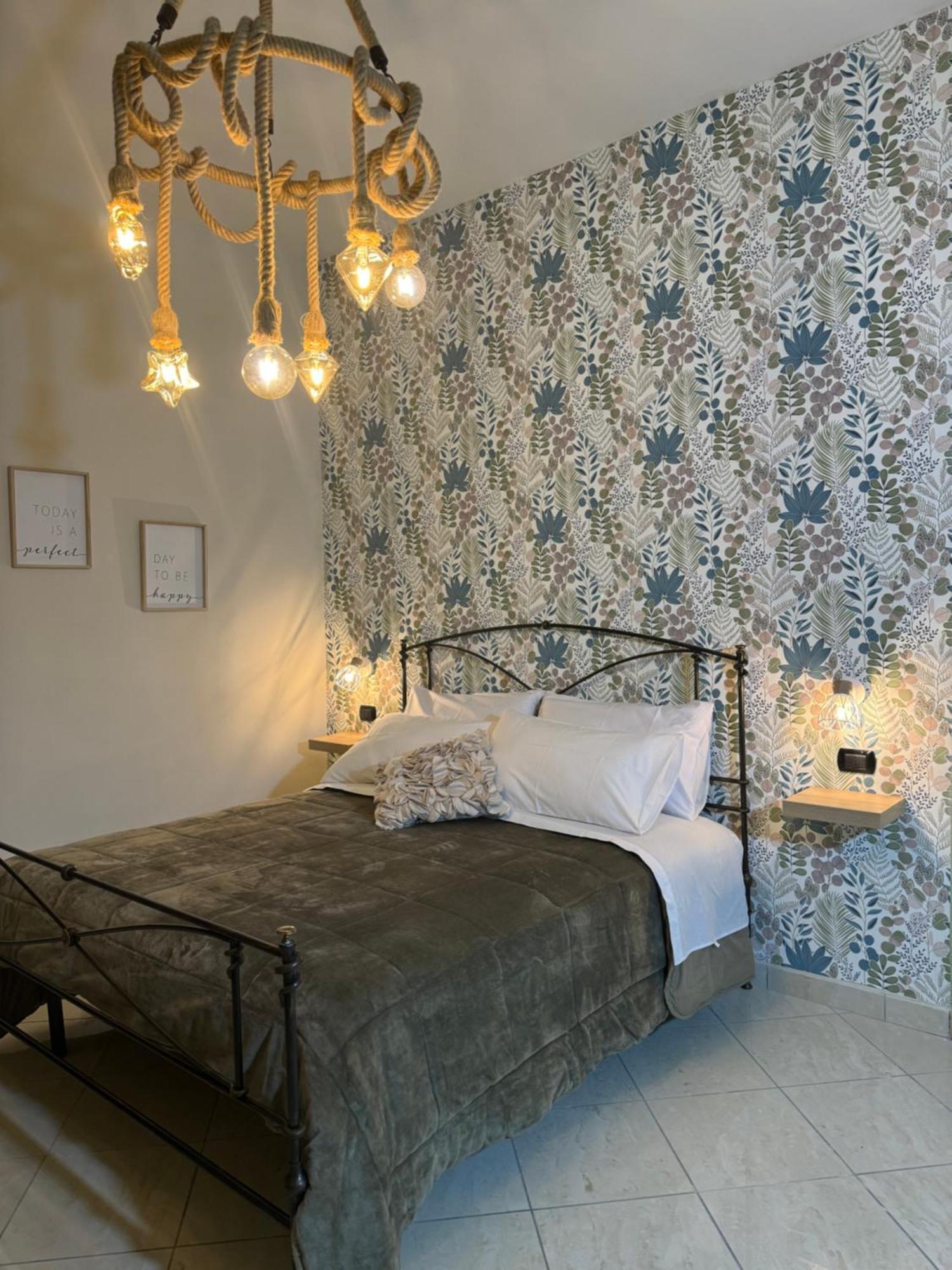 Nana Home Неаполь Екстер'єр фото